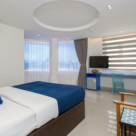 Chill Box Premier- Beach Hotel Da Nang Esterno foto